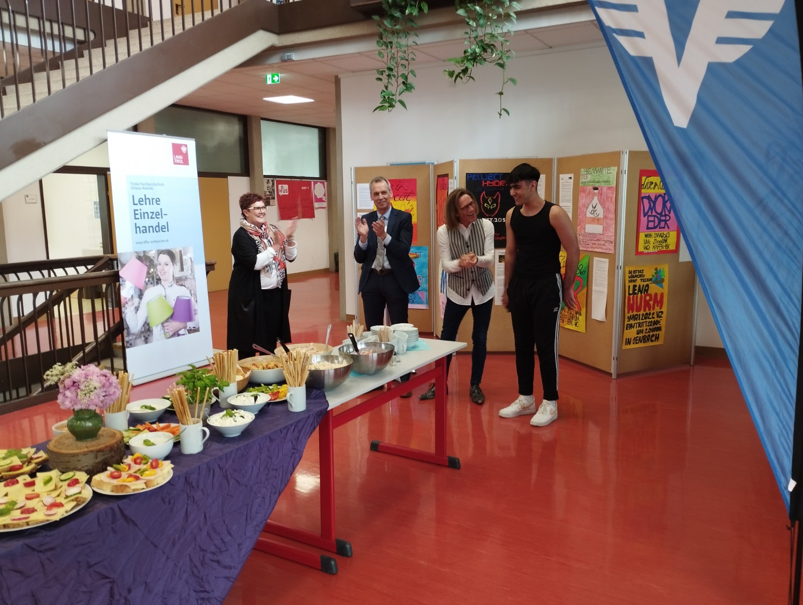 Begrüßung durch Hr. Knapp von der Volksbank Schwaz