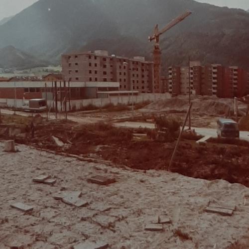 Bau der Kaufmännischen Berufsschule Schwaz - Baustelle 1981 bis 1982