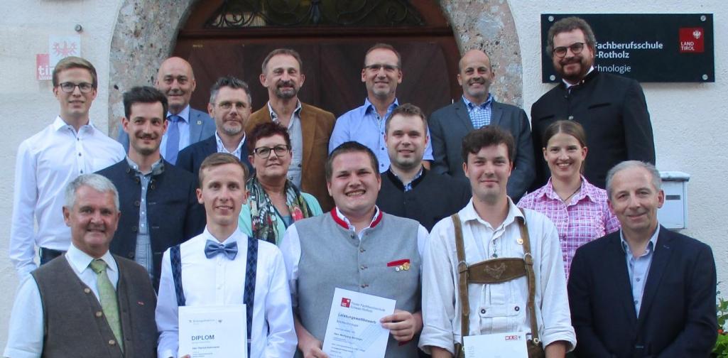 Abschluss mit TripleA - 3Mc/3Md_2021/22