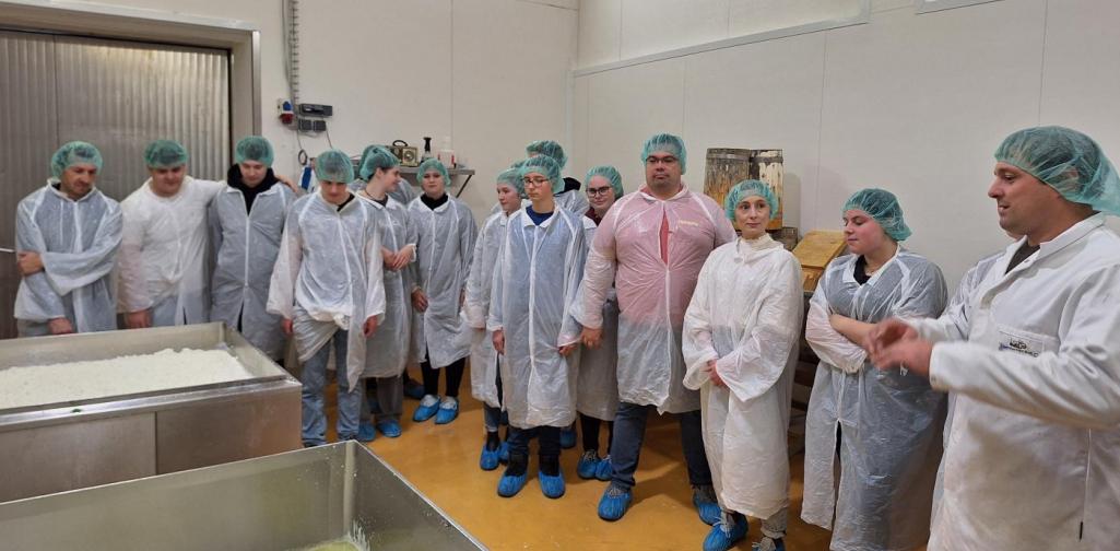 In der Produktion - Heumilchsennerei Fügen 4 In der Produktion - Heumilchsennerei Fügen 4