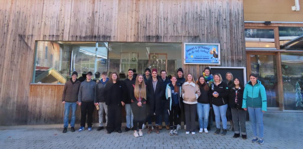 Gruppenfoto Erlebnis Sennerei Mayrhofen
